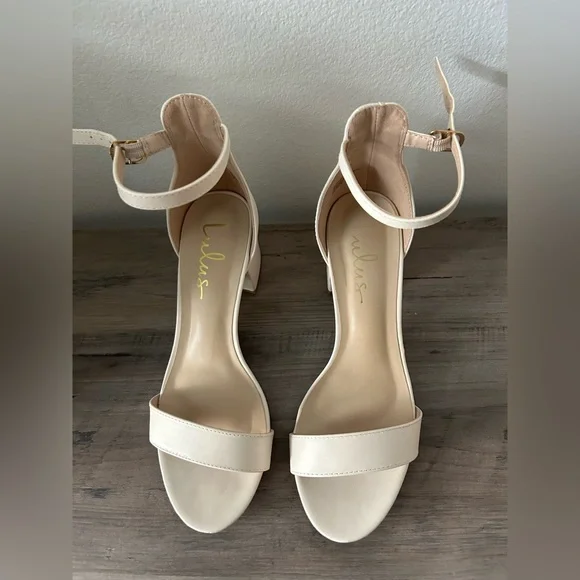 Harper Lulu’s Block Heel - Picture 3 of 5